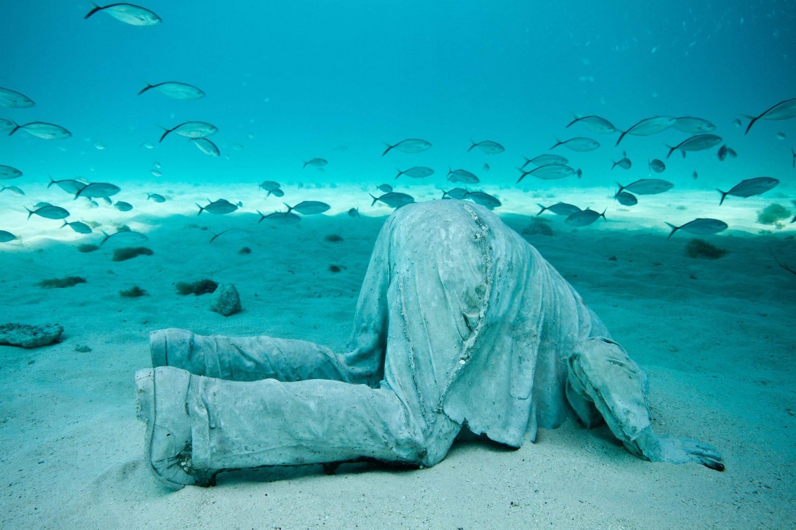 6-25-underwater-art-06