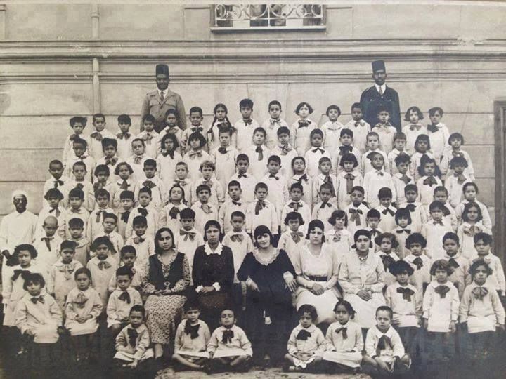 مدرسة قصر الدوبارة