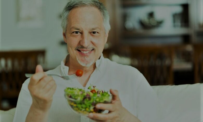 من بينها البطاطس المقلية.. أطعمة يجب تجنبها بعد سن الخمسين