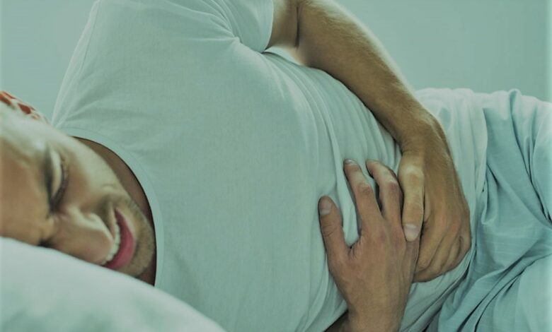 صدمة غريبة للأطباء.. خنفساء حية داخل قولون أحد المرضى (صور)