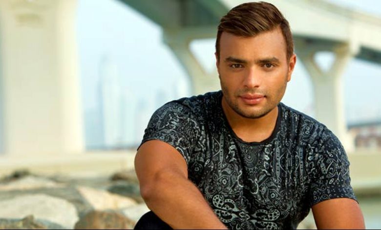 رامي صبري يهاجم كلمات أغاني ويجز : «يعني إيه فذلوكة؟» (فيديو)