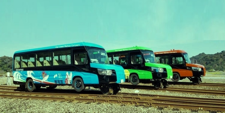 أول حافلة ثنائية الوضع في العالم