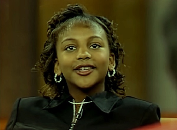 صاحبة أطول اسم في العالم لديها شهادة ميلاد استثنائية