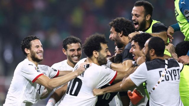 صلاح يبحث عن المجد والشناوي في مرمى الاعتزال.. تعرف على هيكل المنتخب في 2026